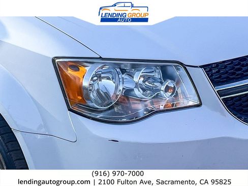 Used 2017 Dodge Grand Caravan SE w/ Power Window Group image 7