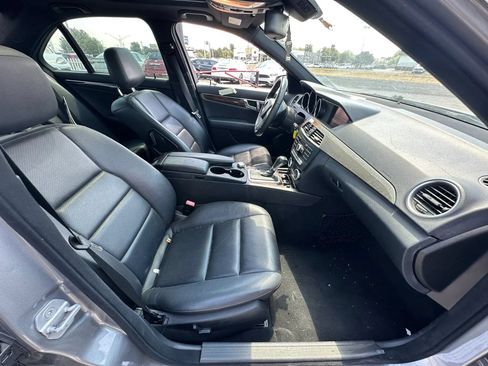 Used 2012 Mercedes-Benz C 300 4MATIC Sedan image 13