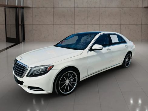 Used 2017 Mercedes-Benz S 550 Sedan w/ Premium Package image 7