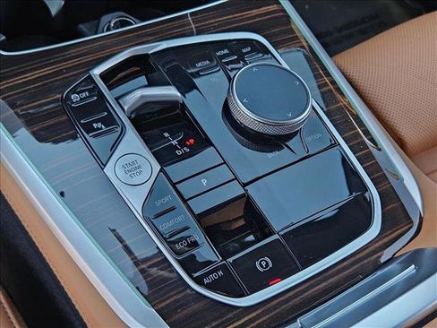 Used 2026 BMW X5 sDrive40i image 12