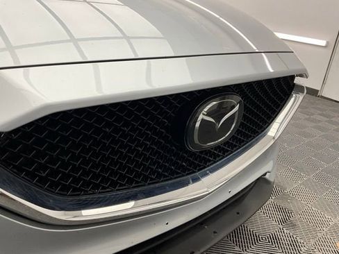 Used 2019 MAZDA CX-5 Touring image 23