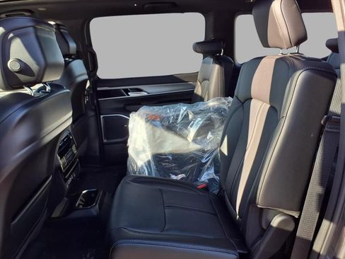 New 2026 Jeep Grand Wagoneer 4WD image 23