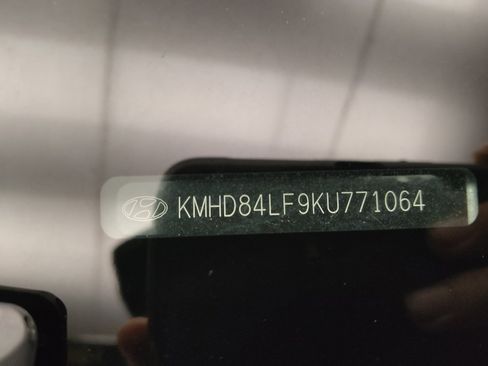 Used 2019 Hyundai Elantra SEL image 33