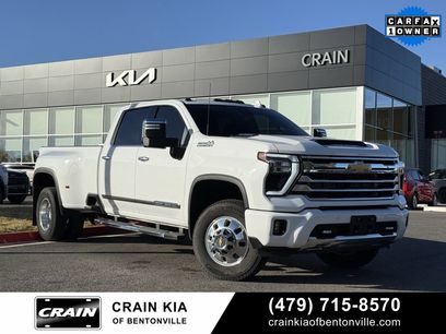 Used 2024 Chevrolet Silverado 3500 High Country w/ Technology Package