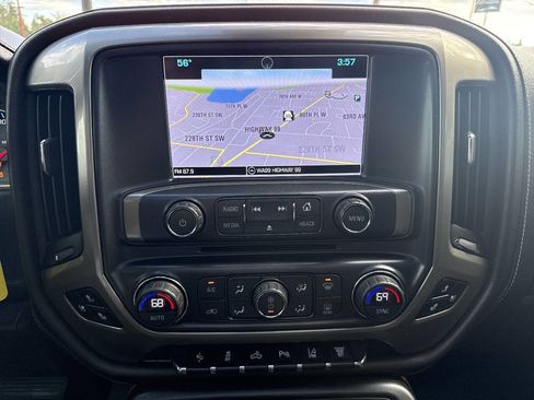 Used 2018 Chevrolet Silverado 2500 High Country image 37