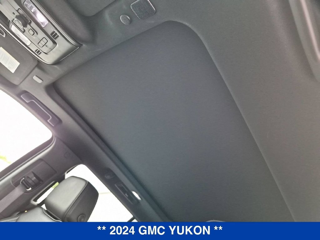 Used 2024 GMC Yukon Denali AWD/4WD image 15