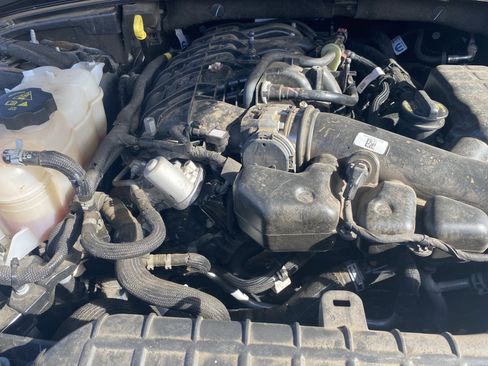 Used 2024 Jeep Grand Cherokee Altitude image 23