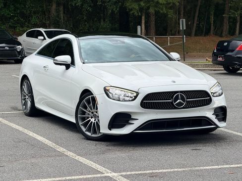Used 2021 Mercedes-Benz E 450 Coupe image 4