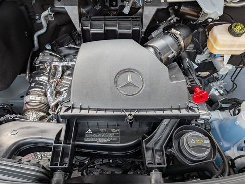 New 2026 Mercedes-Benz Sprinter 2500 image 33
