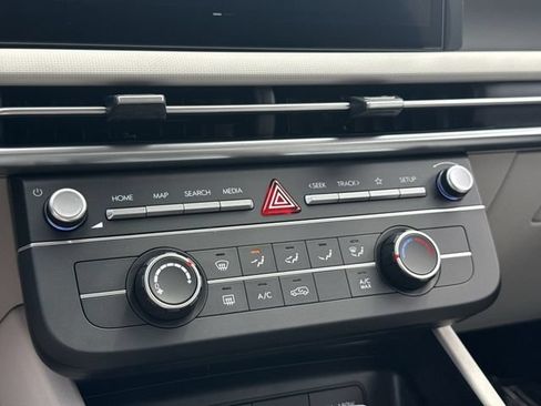 New 2026 Hyundai Tucson SE FWD image 18