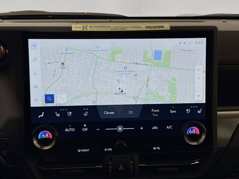 Used 2025 Lexus GX 550 w/ Accessory Package (2T) image 15