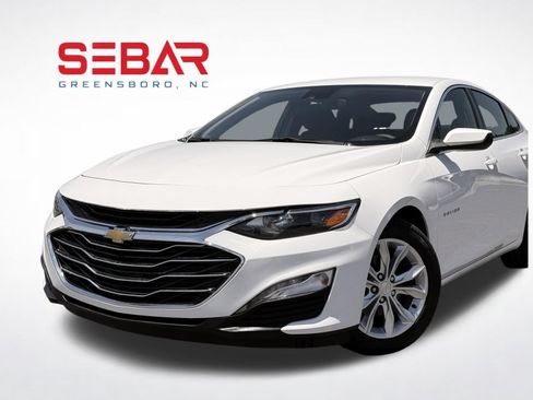Used 2024 Chevrolet Malibu LT FWD image 2