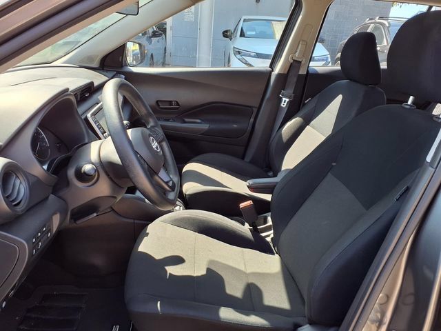 Used 2025 Nissan Kicks Play S FWD image 15