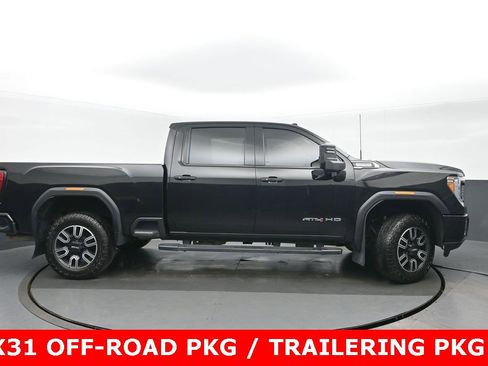 Used 2023 GMC Sierra 2500 AT4 image 2