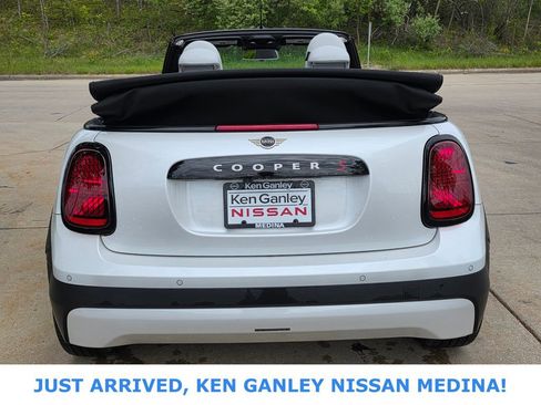 Used 2025 MINI Cooper S FWD image 4