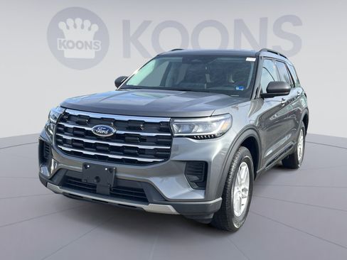 New 2026 Ford Explorer Active image 1