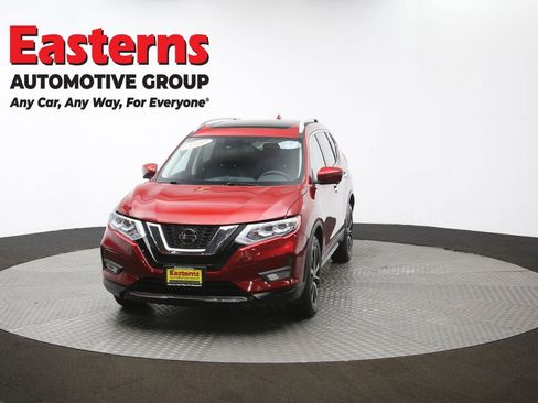 Used 2020 Nissan Rogue SL w/ Premium Package image 56
