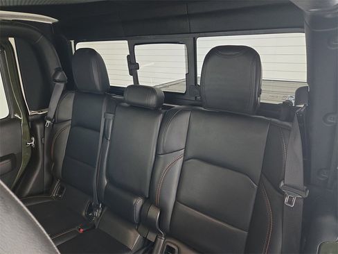 Used 2021 Jeep Gladiator Mojave image 30