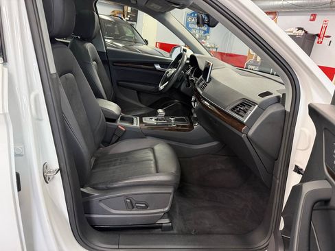 Used 2018 Audi Q5 2.0T Premium Plus w/ Premium Plus Package AWD/4WD image 35
