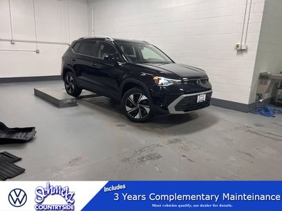 New 2025 Volkswagen Taos SE