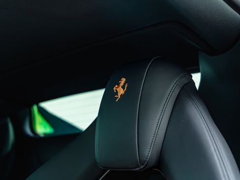 Used 2023 Ferrari 812 GTS RWD image 43