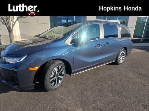 Used 2026 Honda Odyssey EX-L image 1