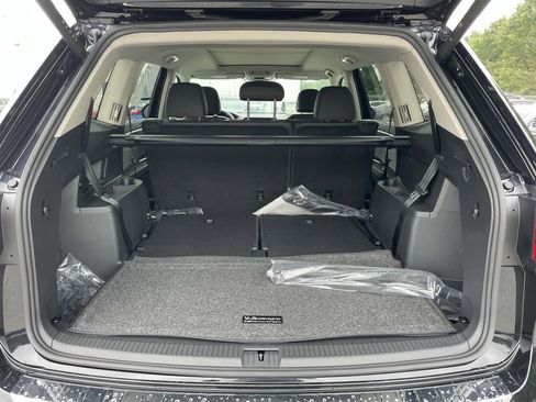 New 2026 Volkswagen Atlas Peak Edition AWD/4WD image 12