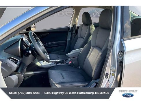 Used 2018 Subaru Impreza 2.0i Premium image 18