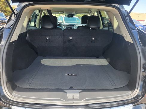 Used 2023 Nissan Murano SV AWD/4WD image 24