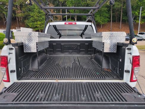 Used 2023 RAM 2500 Big Horn w/ Level 1 Equipment Group AWD/4WD image 31