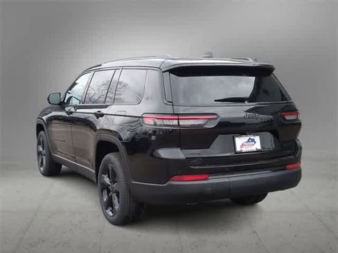 New 2025 Jeep Grand Cherokee L Limited image 6