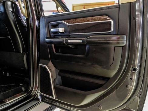 Used 2019 RAM 2500 Laramie image 45