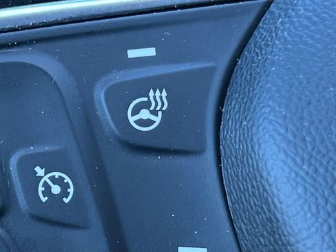 Used 2022 Chevrolet Equinox LT AWD/4WD image 21