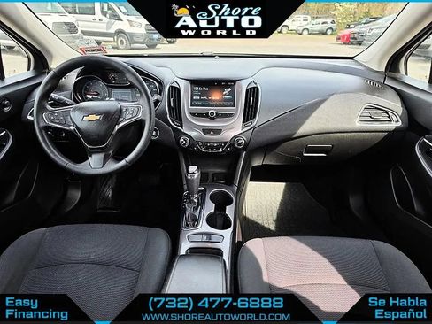 Used 2017 Chevrolet Cruze LT w/ Convenience Package FWD image 19