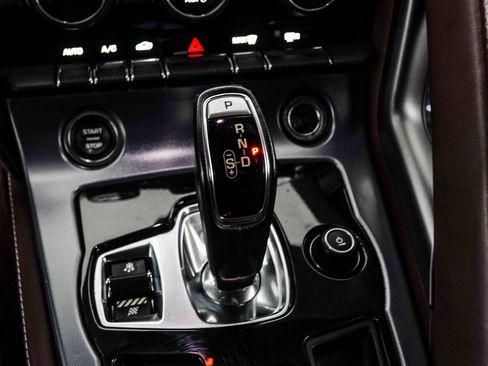 Used 2018 Jaguar F-TYPE Coupe image 18