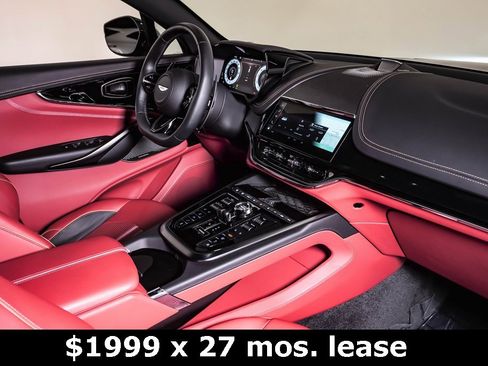 Used 2025 Aston Martin DBX 707 image 17