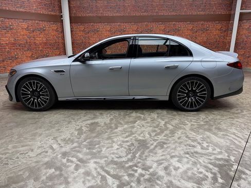 New 2026 Mercedes-Benz E 53 AMG e 4MATIC Sedan image 2