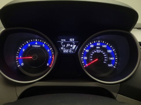 Used 2016 Hyundai Elantra SE FWD image 23