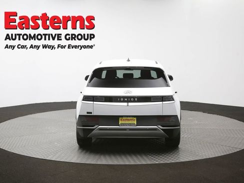 Used 2024 Hyundai Ioniq 5 SE RWD image 36