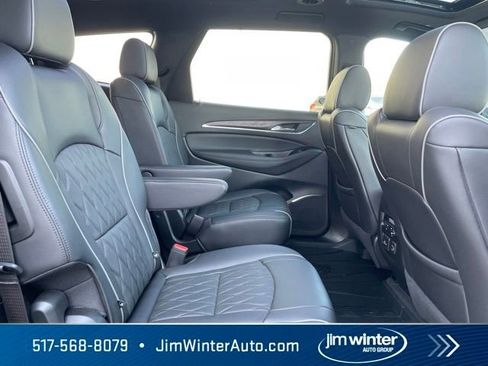 Used 2022 Buick Enclave Avenir w/ Avenir Technology Package AWD/4WD image 16