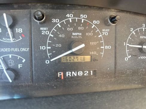 Used 1994 Ford F150 XL image 16