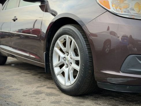 Used 2015 Chevrolet Malibu LT w/ Power Convenience Package image 24