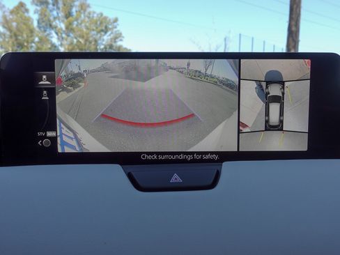 Certified 2024 MAZDA CX-90 Plug-In Hybrid w/ Premium Plus image 22