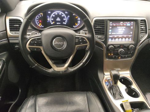 Used 2017 Jeep Grand Cherokee Limited w/ Luxury Group II image 22