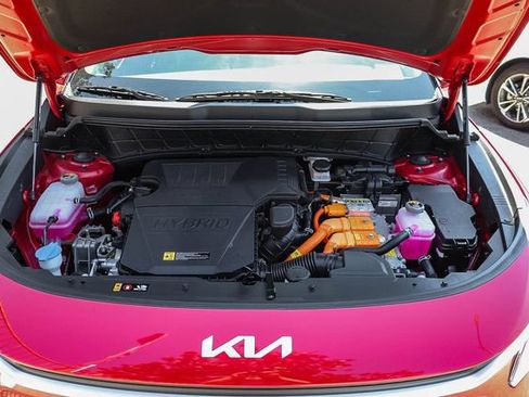 Certified 2025 Kia Niro EX FWD image 25