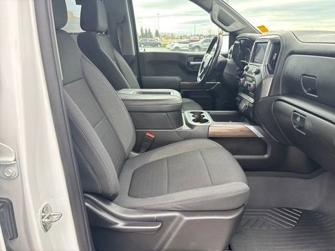 Used 2021 Chevrolet Silverado 1500 LT Trail Boss w/ Bed Protection Package image 22