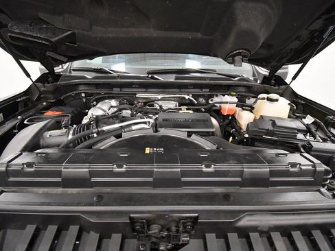 Used 2023 GMC Sierra 3500 Denali w/ Denali Ultimate Package image 12