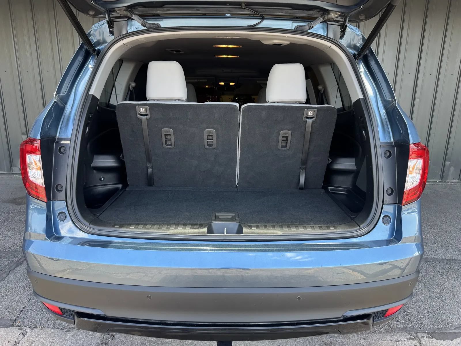 Used 2021 Honda Pilot Special Edition image 17