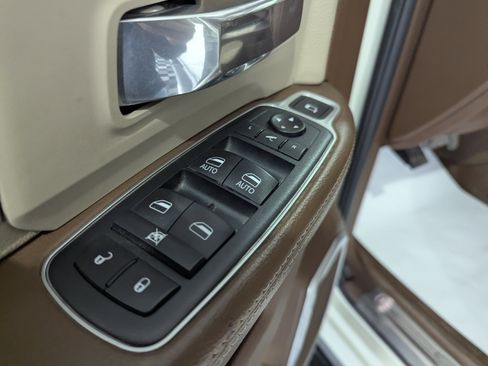 Used 2020 RAM 3500 Laramie AWD/4WD image 20