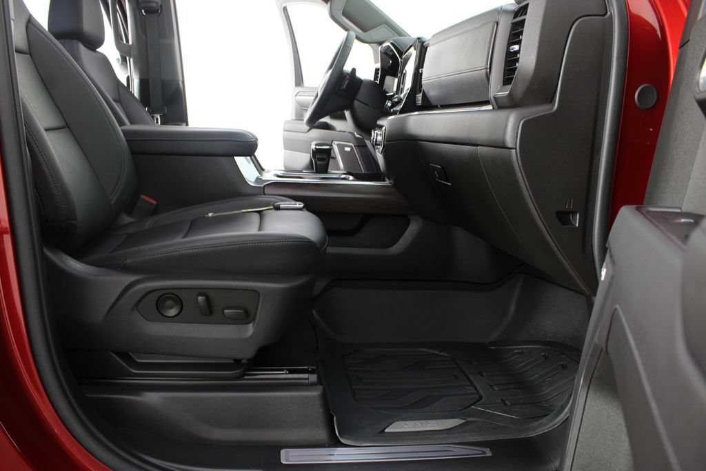 Used 2025 GMC Sierra 1500 SLT w/ SLT Premium Plus Package AWD/4WD image 25